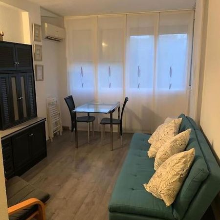 Апартаменты Apartamento En Carihuela Торремолинос Экстерьер фото